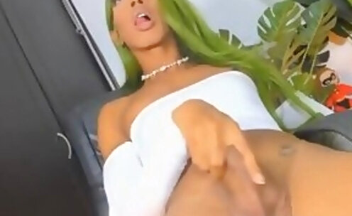 tranny an awesome big penis