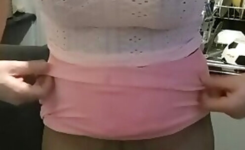 Trannys got a skirt bulge